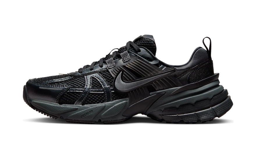 Nike V2K Run Black Dark Smoke Grey: Zapatillas urbanas con confort para correr