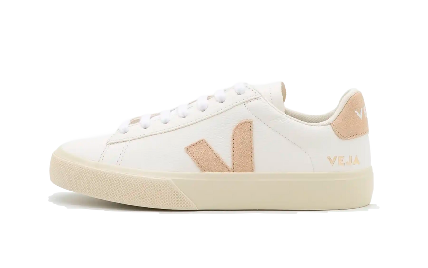 Veja Campo Low Leather Extra White Almond: Zapatillas de cuero sostenible que elevan tu look