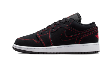 Air Jordan 1 Low Black/White/University Red - 553560-076 - View 1 | Next Step