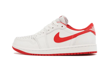 Air Jordan 1 Low OG University Red - CZ0790-161 - View 1 | Next Step