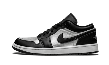 Air Jordan 1 Low SE Black Metallic Silver - DA5551-001 - View 1 | Next Step