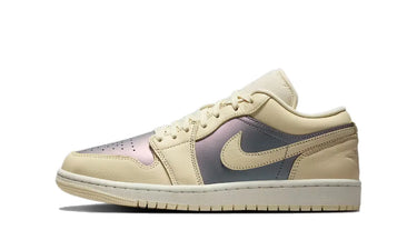 Air Jordan 1 Low SE Muslin Royal Tint (W) - IH4110-104 - View 1 | Next Step