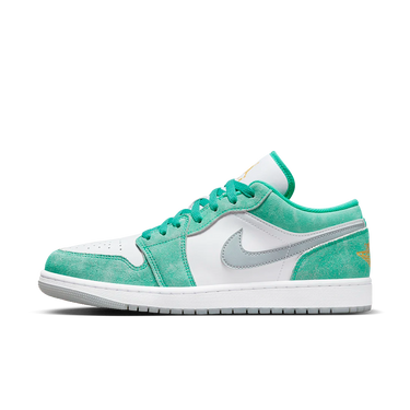 Air Jordan 1 Low SE New Emerald | Next Step