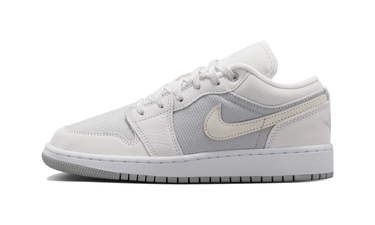 Air Jordan 1 Low SE Off-White/Soft Pearl/Light Smoke Grey - IO2060-100 - View 1 | Next Step
