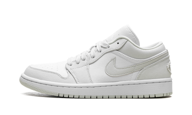 Air Jordan 1 Low Spruce Aura - CW1381-003 - View 1 | Next Step
