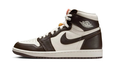 Air Jordan 1 Retro High OG Light Madder Root (W) - FD2596-200 - View 1 | Next Step