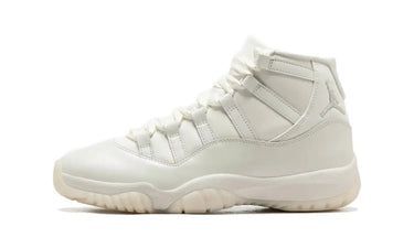 Air Jordan 11 Retro Grand Finale (W) - AR0715-110 - View 1 | Next Step