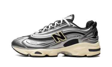 New Balance 1000 Silver Metallic | Next Step