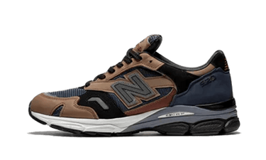 New Balance 920 MiUK Navy Beige Black - M920INV - View 1 | Next Step