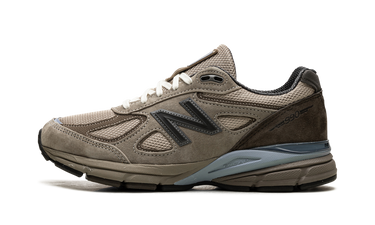 New Balance 990v4 MiUSA Auralee Grey | Next Step