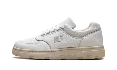 New Balance Allerdale MiUK White - UADWWHI - View 1 | Next Step