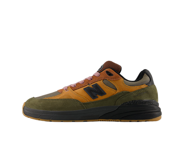 New Balance Numeric 933 Andrew Reynolds x Mike Gigliotti - NM933LOT - View 1 | Next Step