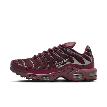 Nike Air Max Plus SE Night Maroon Metallic Silver - HJ9743-600 - View 1 | Next Step