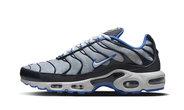 Nike Air Max Plus SE Social FC - DQ3981-001 - View 1 | Next Step