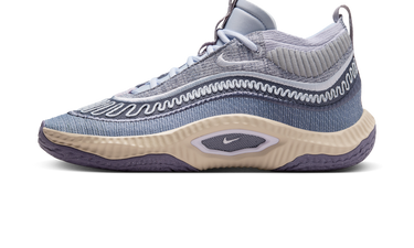 Nike Cosmic Unity 3 Be True To Her School | Next Step