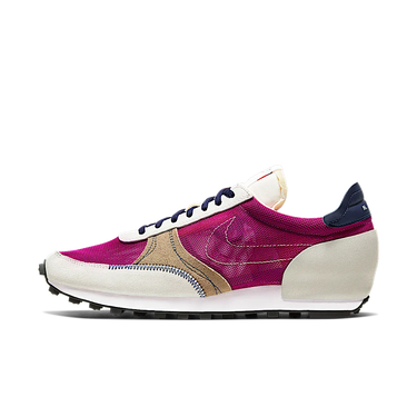 Nike Daybreak Type Cactus Flower | Next Step