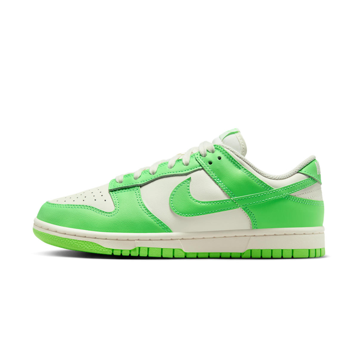 Nike Dunk Low Green Strike (Women's)