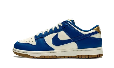 Nike Dunk Low Kansas City Royals - FB7173-141 - View 1 | Next Step