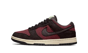 Nike Dunk Low SE Fleece Burgundy Crush - DQ7579-600 - View 1 | Next Step