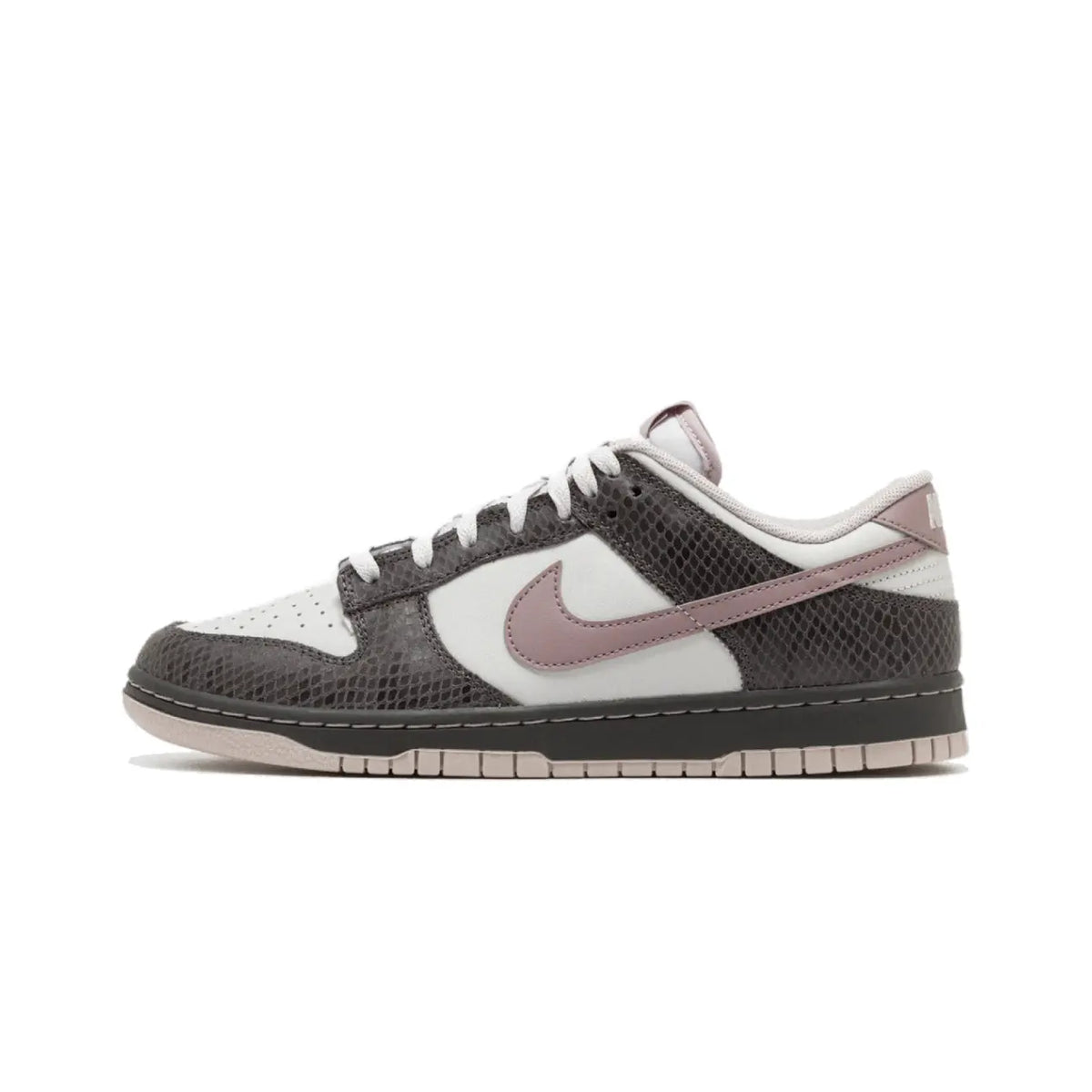 Nike Dunk Low SE Medium Ash Violet Snakeskin