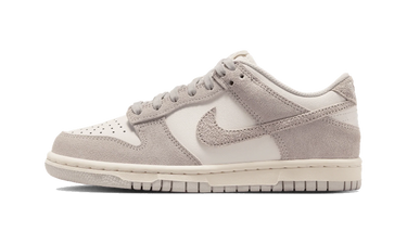 Nike Dunk Low SE Suede Beige - IB5691-101 - View 1 | Next Step