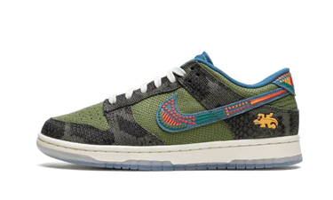 Nike Dunk Low Siempre Familia | Next Step
