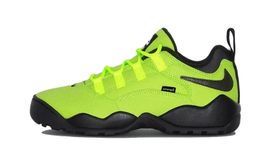 Nike SB Darwin Low Supreme Volt - FQ3000-700 - View 1 | Next Step