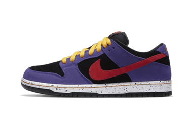 Nike SB Dunk Low ACG Terra - BQ6817-008 - View 1 | Next Step