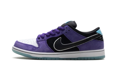 Nike SB Dunk Low Hayley Wilson - HJ0513-500 - View 1 | Next Step