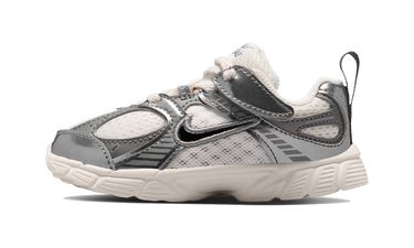 Nike V5 RNR Phantom Pencil Point (TD) - HQ6413-003 - View 1 | Next Step
