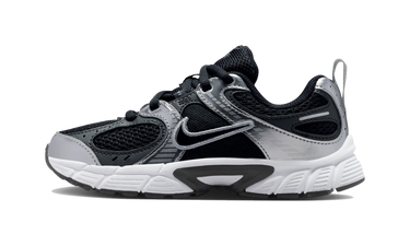 Nike V5 RNR Shoes (Classic laces) Black/Anthracite/Smoke Grey/Black - IR2305-001 - View 1 | Next Step
