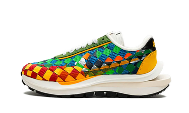 Nike Vaporwaffle Woven Sacai Jean Paul Gaultier Green Gusto - DR5209-300 - View 1 | Next Step