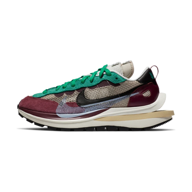 Nike Vaporwaffle sacai Villain Red Neptune Green - DD3035-200 - View 1 | Next Step