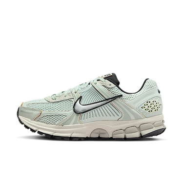 Nike Zoom Vomero 5 Light Silver Chrome - FN6742-001 - View 1 | Next Step