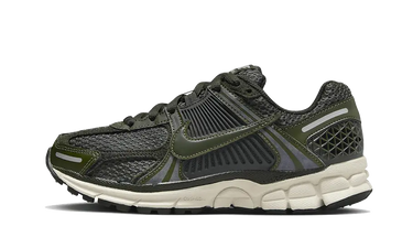 Nike Zoom Vomero 5 Sequoia | Next Step