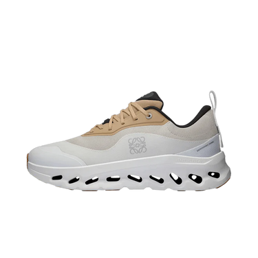 On Running Cloudtilt 2 LOEWE Tan White Gum - 3ME10693510 - View 1 | Next Step