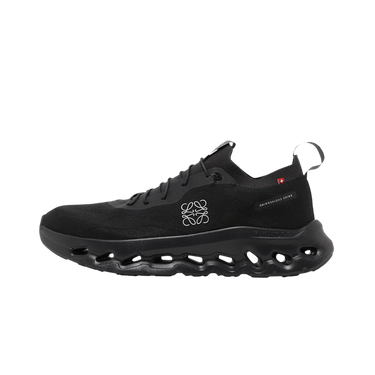 On Running Cloudtilt LOEWE All Black - 3MD30330485/M929282X15-3088 - View 1 | Next Step