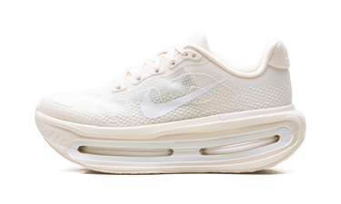 Nike Vomero Premium Chalk Next Step
