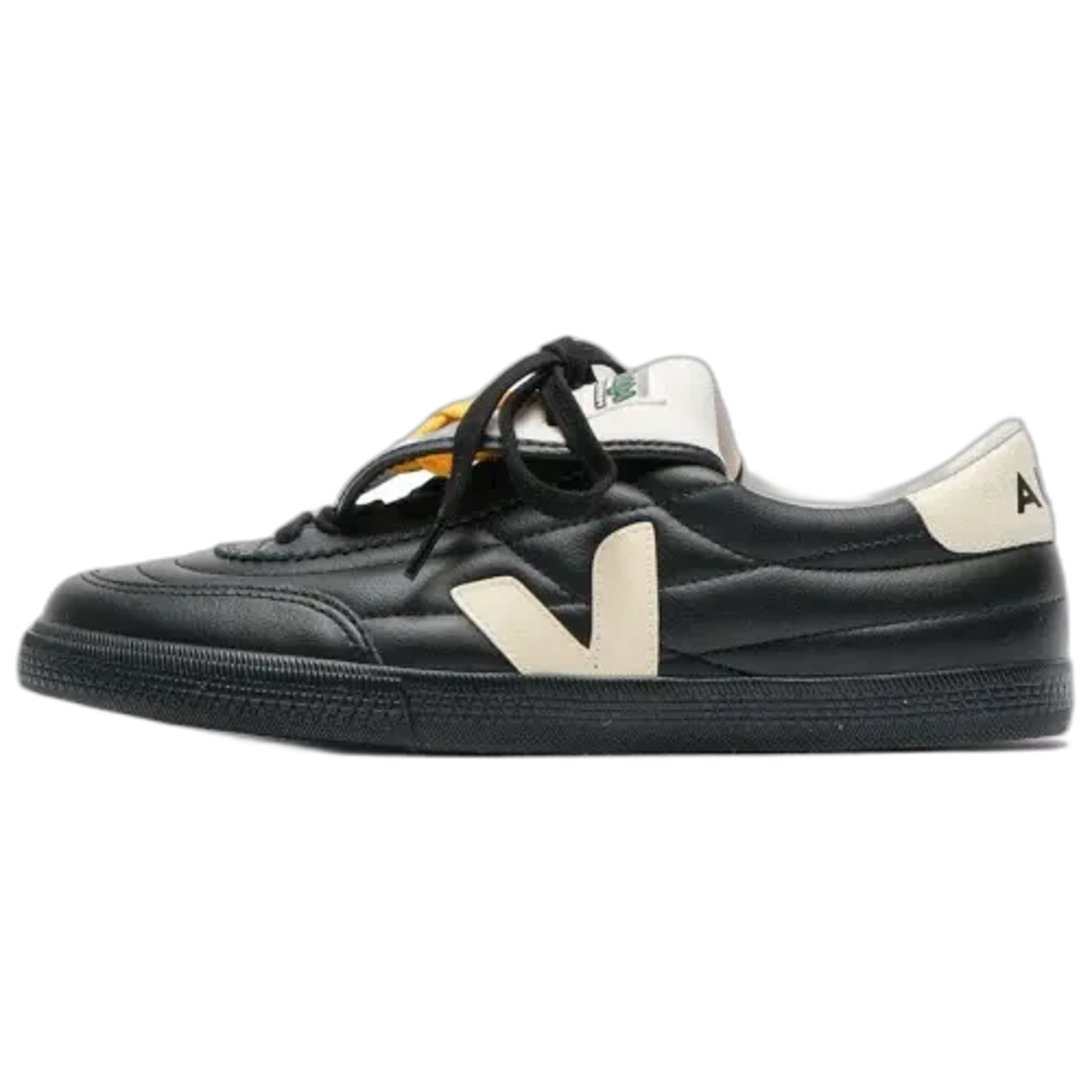Veja Panenka Leather Magliano Black (Women's)