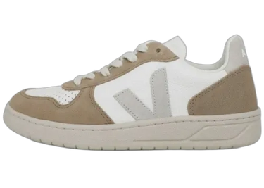 Veja V-10 Extra White Natural Sahara - VX0503298 - View 1 | Next Step