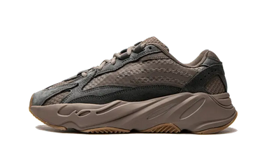 Yeezy Boost 700 V2 Mauve - GZ0724 - View 1 | Next Step