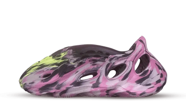 Yeezy Foam RNNR MX Carbon | Next Step