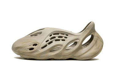 Yeezy Foam RNNR Stone Sage | Next Step