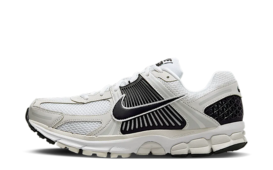 Nike Zoom Vomero 5 White Black: Confort y estilo para correr y streetwear