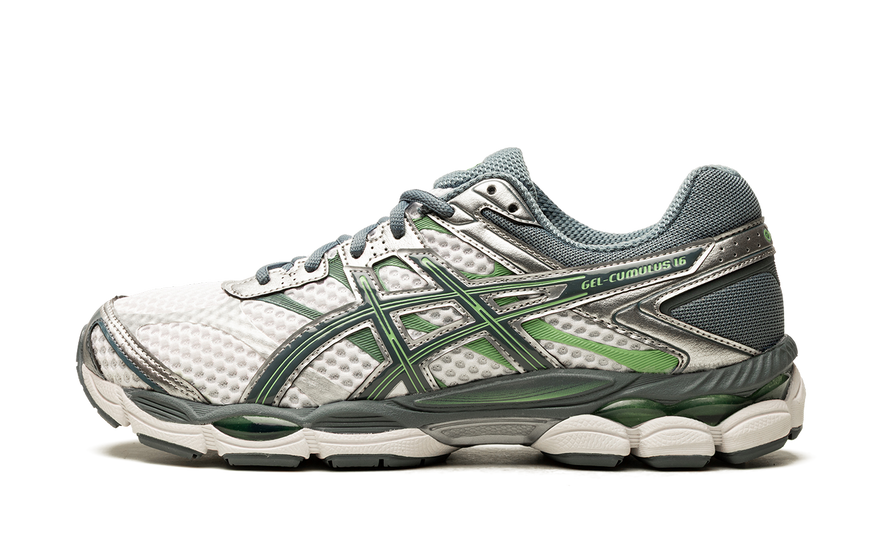 ASICS Gel-Cumulus 16 White Ironclad: la silueta running de 2014 que hoy manda en el street