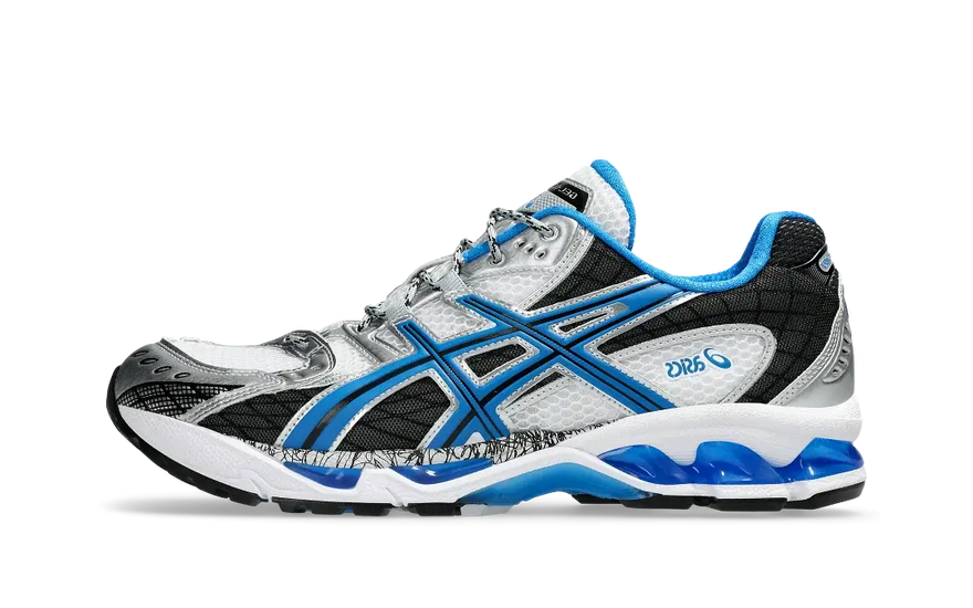 ASICS Gel-Nimbus 10.1 White Directoire Blue: Amortiguación premium y estilo urbano para tus entrenos