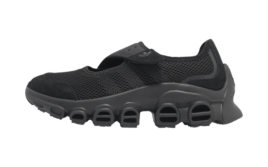 Adidas AdiFOM Megajane Triple Black: la Mary Jane tech que arrasa en 2026