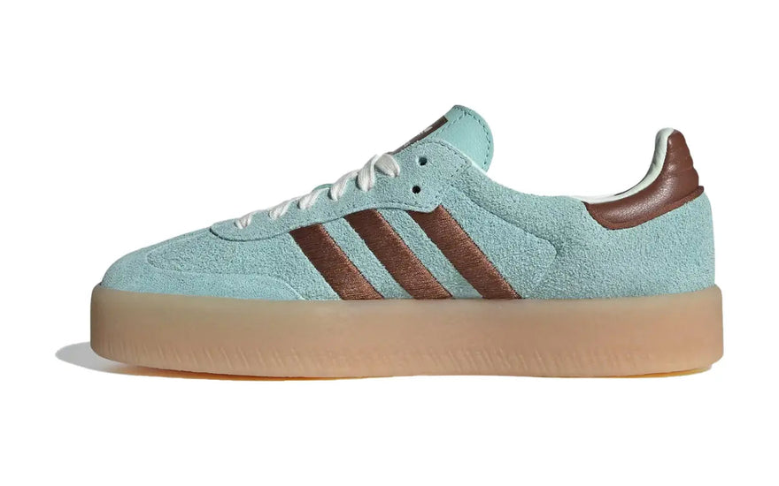 Adidas Sambae Semi Flash Aqua: scarpe che illuminano il tuo stile