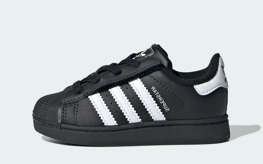 Adidas Superstar II Core Black Cloud White (TD): la shell toe que sobrevive al parque (y a las fotos)