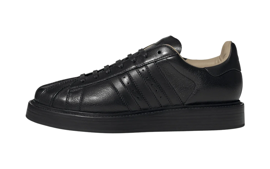 Adidas Superstar Lux Made in Italy Core Black: la Superstar que cambió la goma por piel italiana